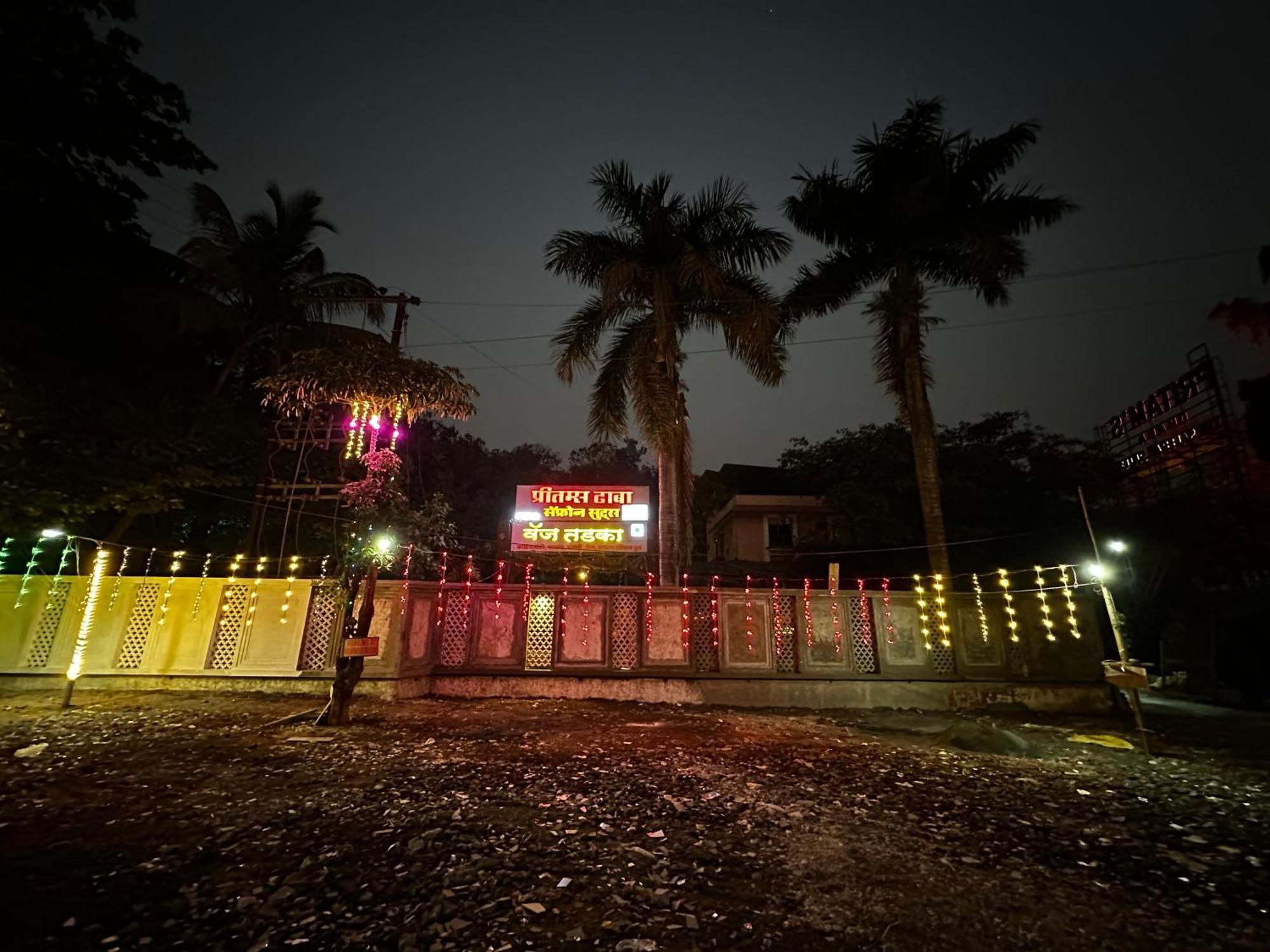 The Saffron Suites Sasupāda Exterior foto